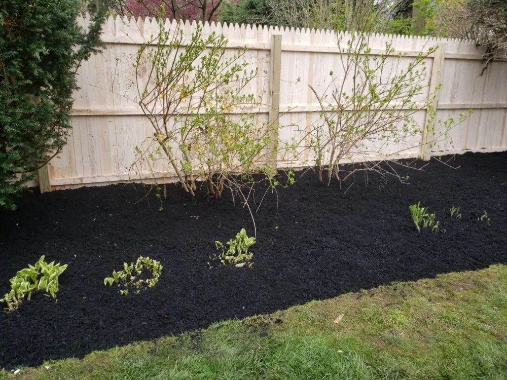 Custom outdoor landscaping for homes in Deer Park, NY by Fuentes Landscaping