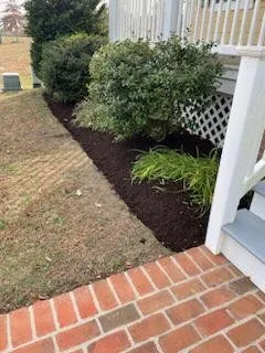 Local garden landscaping for beautiful yards in Goldsboro, MD by Fuentes Landscaping