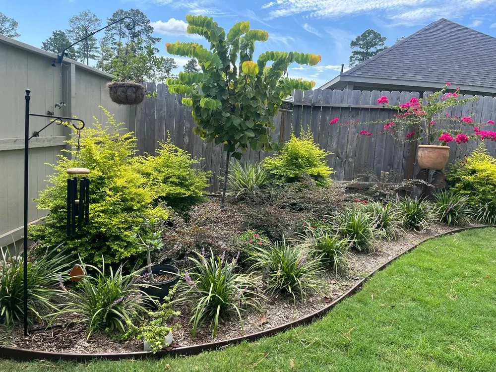 Reliable outdoor landscaping for homes across Magnolia, TX - Fuentes Landscaping