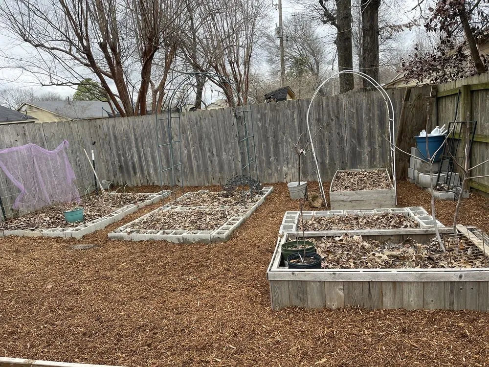 Professional landscaping services in Memphis, TN - Fuentes Landscaping Service