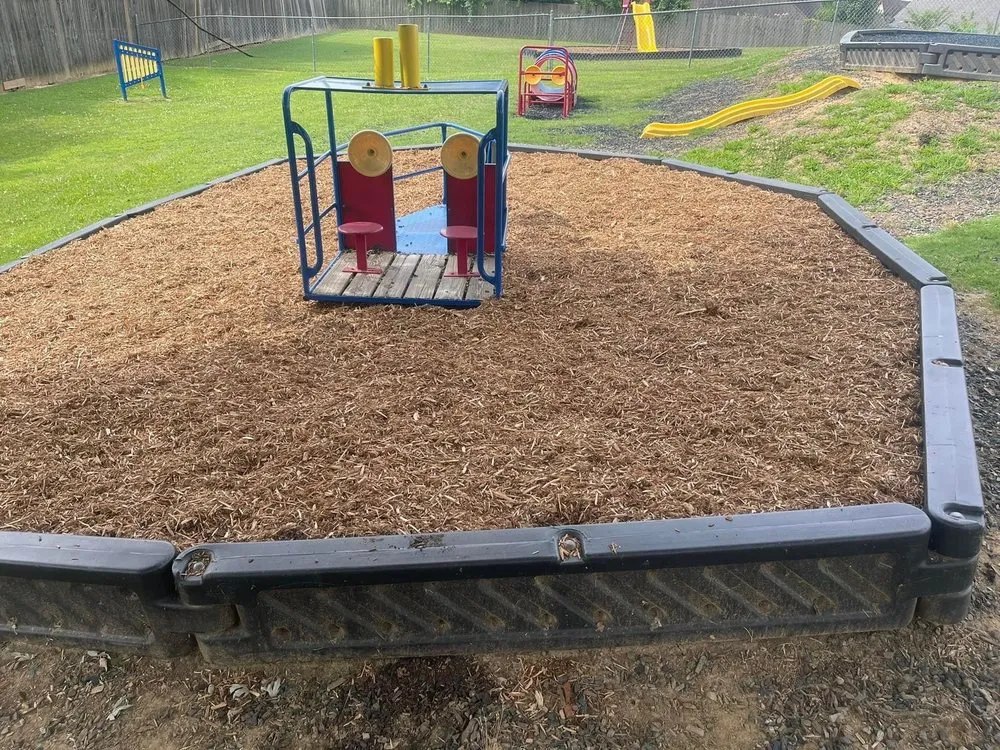 Professional residential landscaping experts serving Memphis, TN - Fuentes Landscaping Service