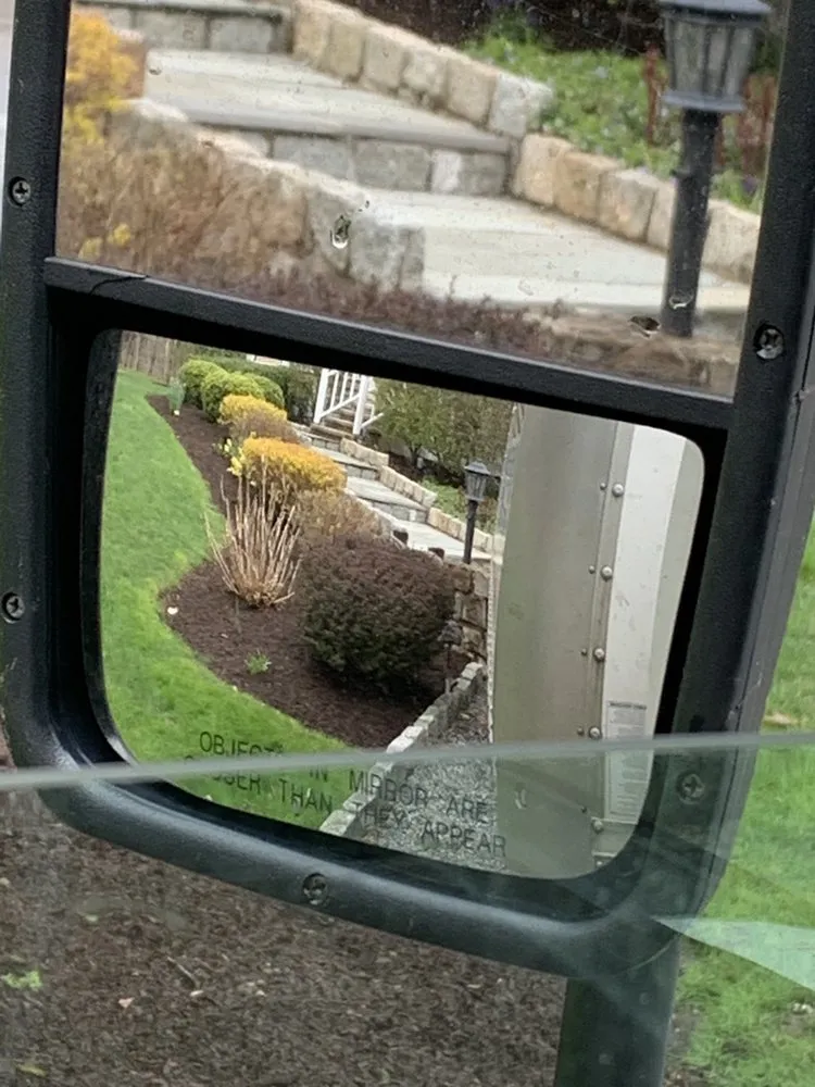 Local landscape design experts serving Meriden, CT - Fuentes Lawn Care