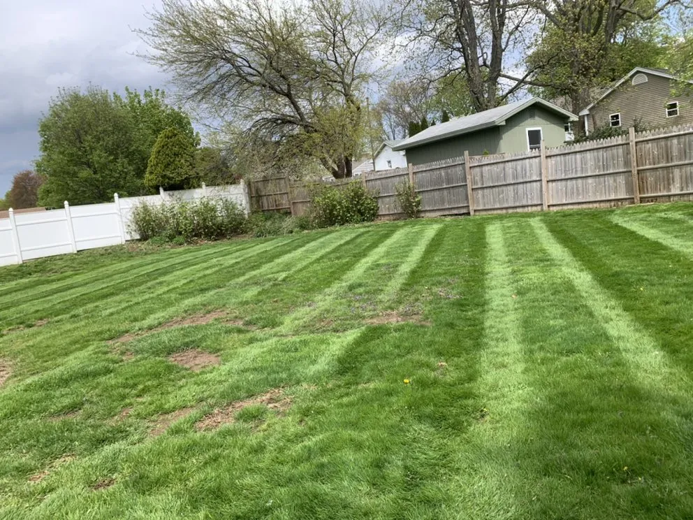 Affordable landscape installation experts serving Meriden, CT - Fuentes Lawn Care