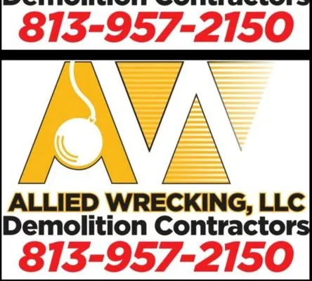 Fuentes Tree Trimming and Landscaping Logo