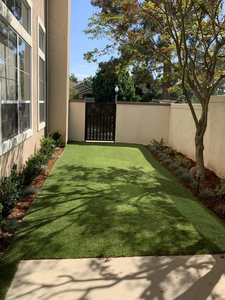 Trusted yard maintenance with custom design in Duarte, CA by Fuerza Landscape