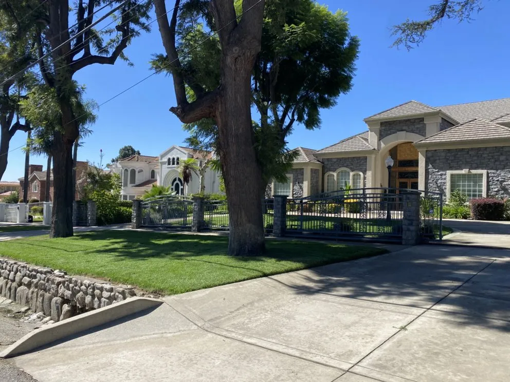 Custom landscaping services for year-round maintenance in Duarte, CA by Fuerza Landscape