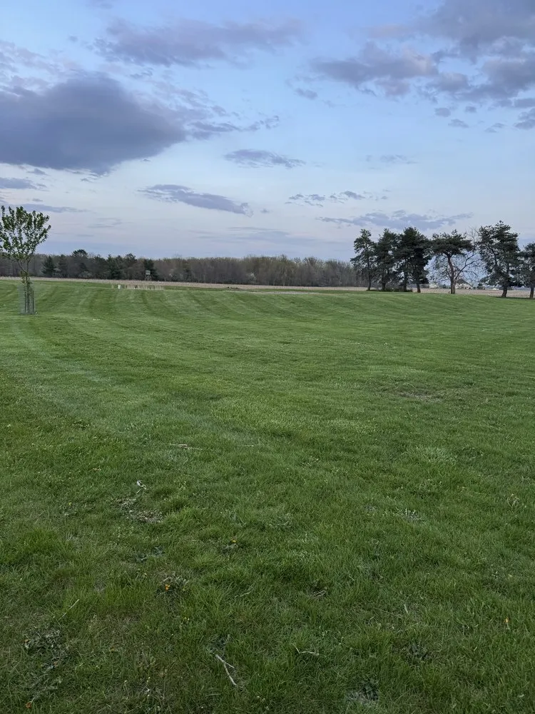 Trusted lawn mowing service in Findlay, OH - Fulgore Property Maintenance