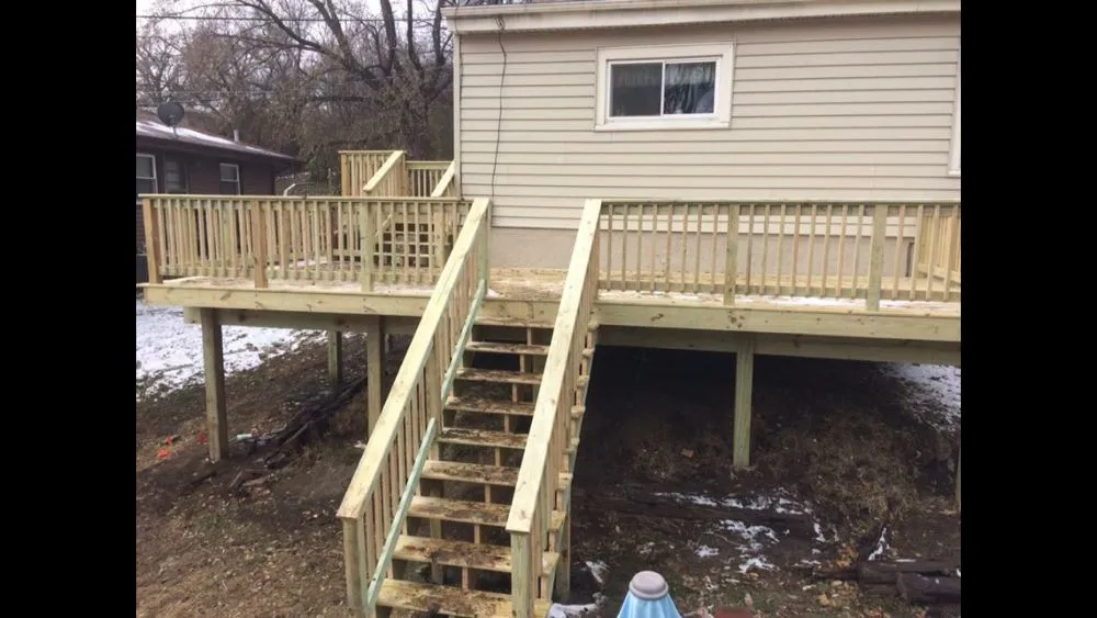 Trusted lawn care service in Papillion, NE - Full 9 Yards