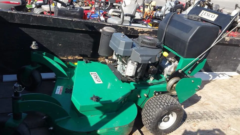 Top-rated yard cleanup service for beautiful yards in Papillion, NE by Full 9 Yards