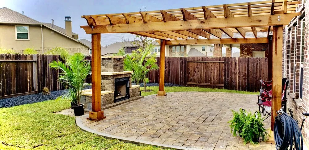 Affordable garden landscaping in League City, TX - Full Armor Landscapes