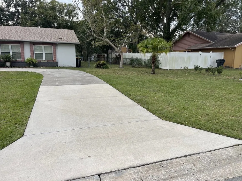 Expert yard cleanup service in Orlando, FL by Full Care Landscaping