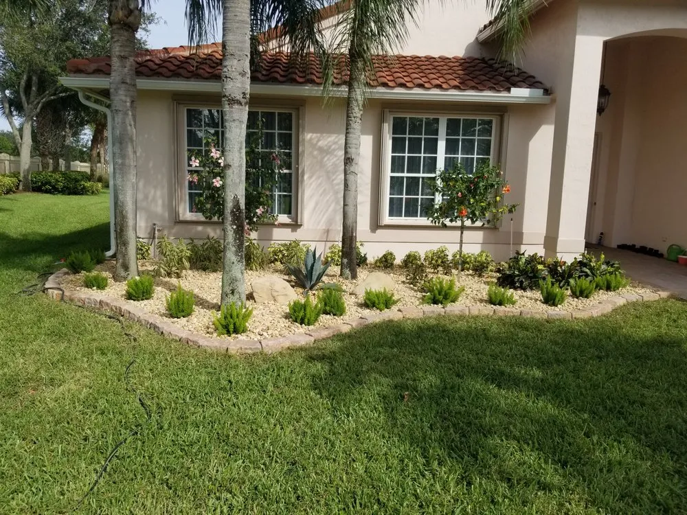 Affordable landscaping services in Boynton Beach, FL - Full Circle Lawn & Landscape
