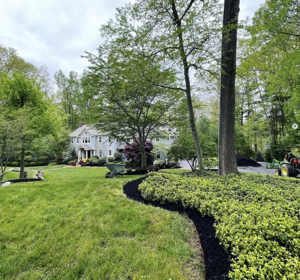 Affordable residential landscaping in Belford, NJ by Full Circle Lawn Care