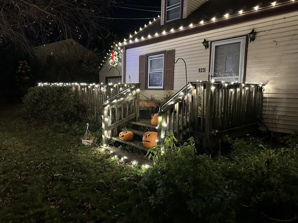 Custom yard maintenance in Belford, NJ by Full Circle Lawn Care