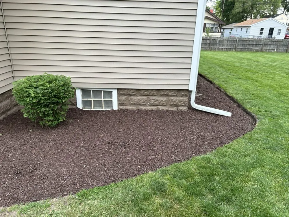 Affordable landscape design in Rockford, IL by Full Circle Outdoor Service