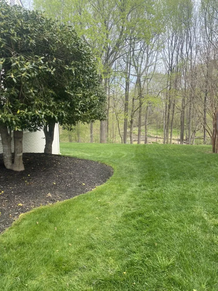 Expert residential landscaping experts serving Frederick, MD - Full Clip Lawn Care