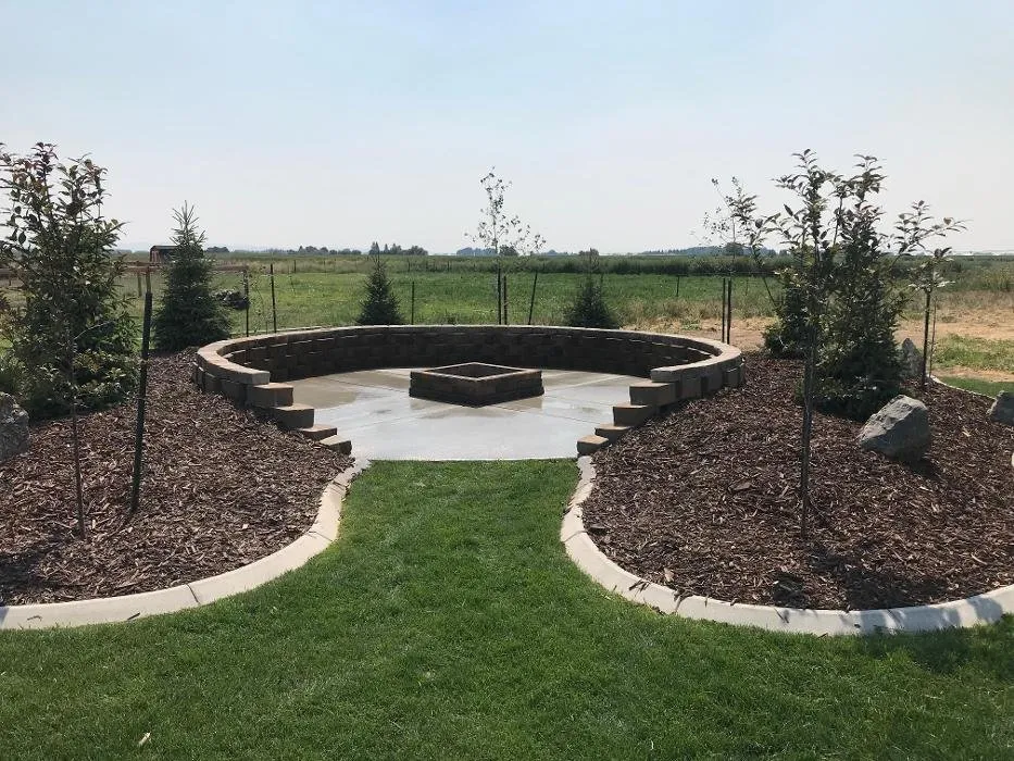 Top-rated landscape design experts serving Idaho Falls, ID - Full Curl Fence and Landscape