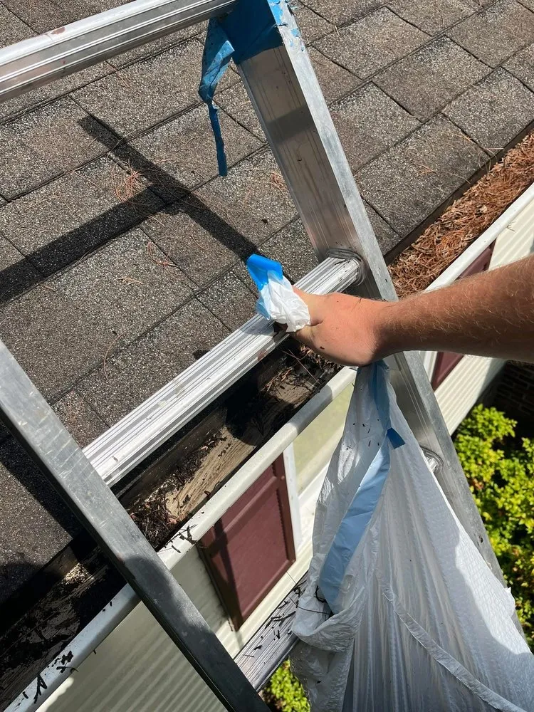 Expert lawn mowing service for homes across Manchester, TN - Full Dedication Services