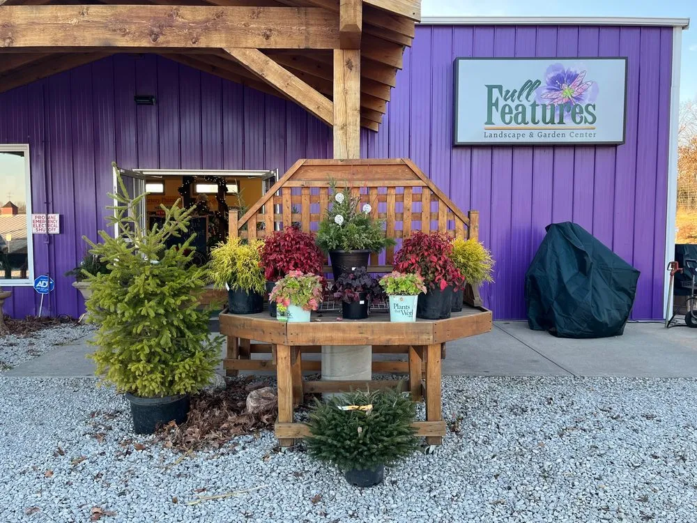 Custom yard cleanup service near you across Smithville, MO - Full Features Landscape & Garden Center