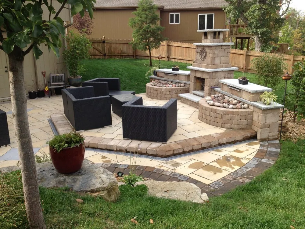 Affordable lawn mowing service in Smithville, MO - Full Features Landscape & Garden Center