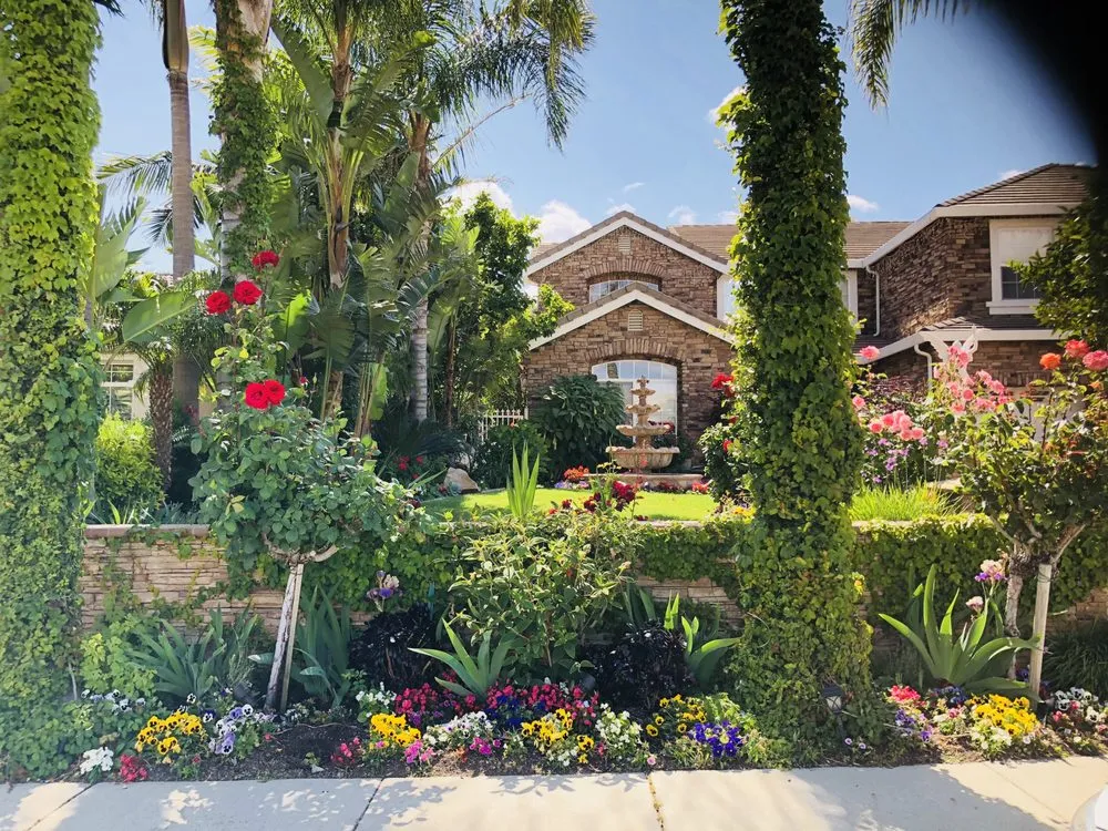 Top-rated garden landscaping with custom design in Burlingame, CA by Full Gardening Services