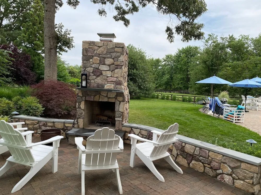 Reliable yard cleanup service experts serving Annapolis, MD - Full Landscaping Services