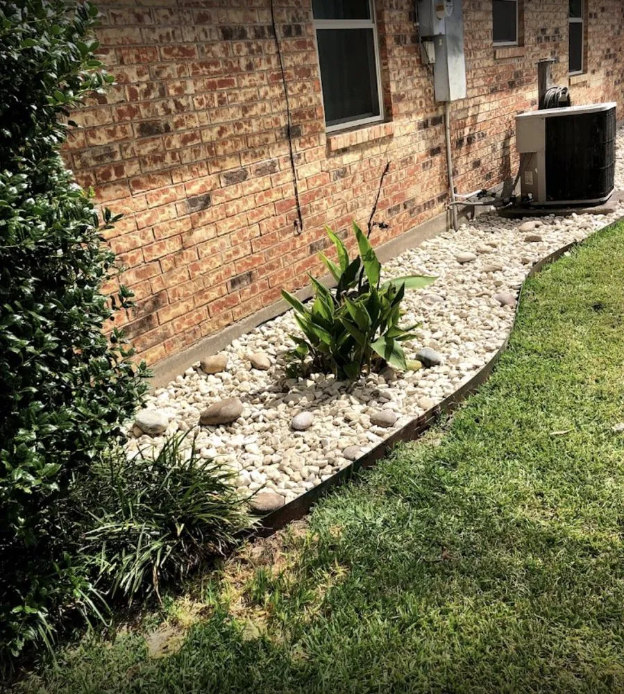 Professional yard cleanup service experts serving Azle, TX - Full lawn service care