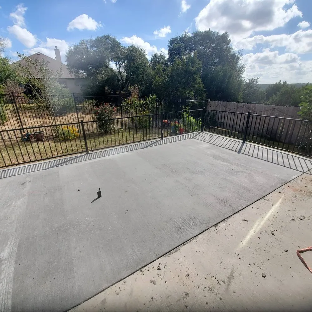 Professional yard cleanup service near you in Round Rock, TX by Full Nelson Landscapes