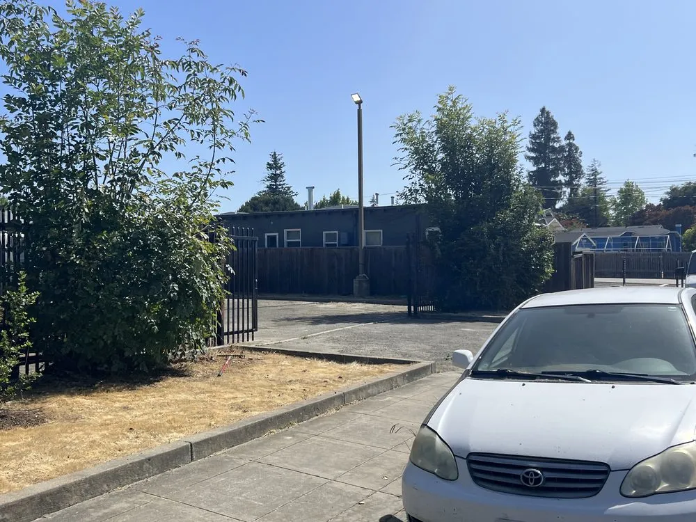 Reliable landscaping services experts serving Millbrae, CA - Full Seasons Services