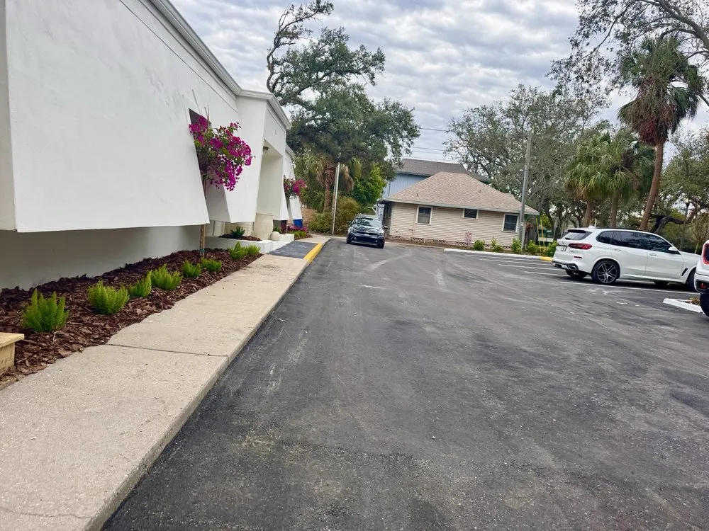 Expert lawn care service with custom design across St. Petersburg, FL - Full Service Lawn & Landscaping