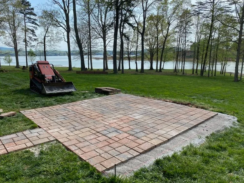 Professional yard cleanup service in New Market, TN - Full Service Property