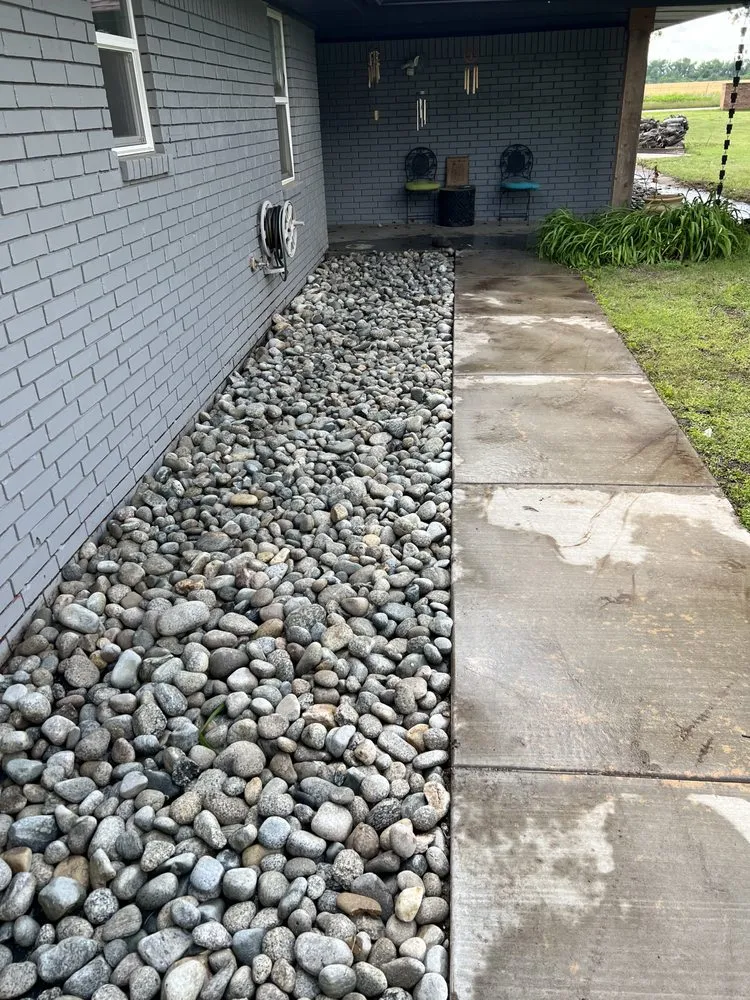 Affordable landscape design in Okarche, OK - Full Throttle Lawn Care