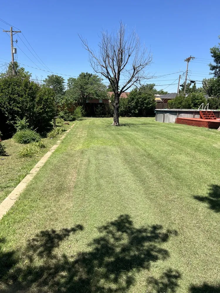Local yard maintenance in Okarche, OK - Full Throttle Lawn Care