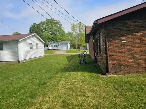 Trusted landscape installation for residential properties across Brookport, IL - Full Throttle Lawn Service