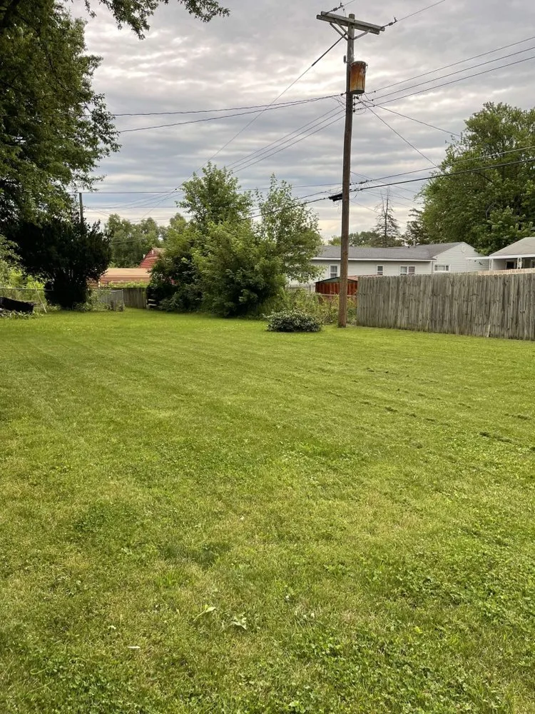 Reliable landscape design experts serving Taylor Ridge, IL - Fuller LDC