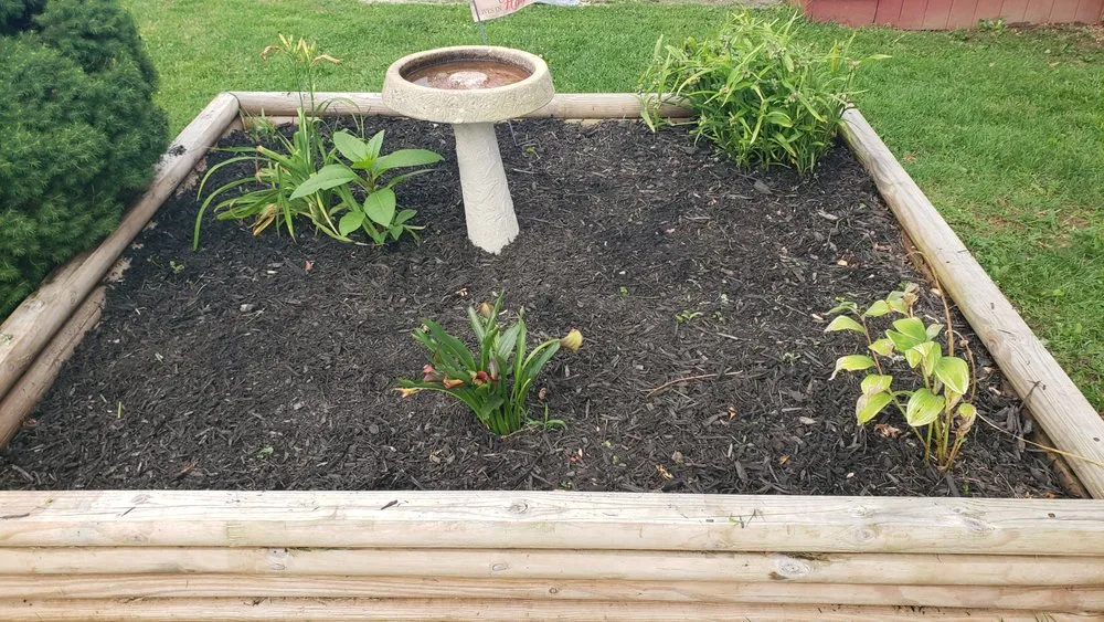 Custom yard maintenance in Chester, PA by Fullman Turf Wars