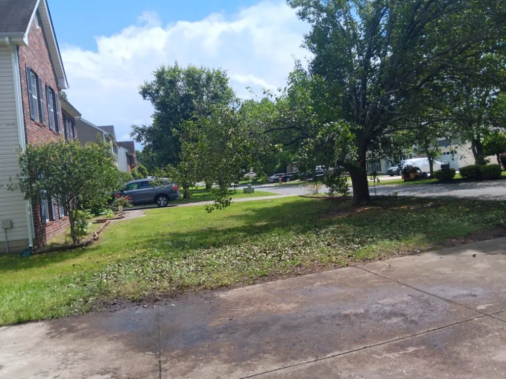 Custom lawn care service experts serving Pageland, SC - Funderburk Landscaping