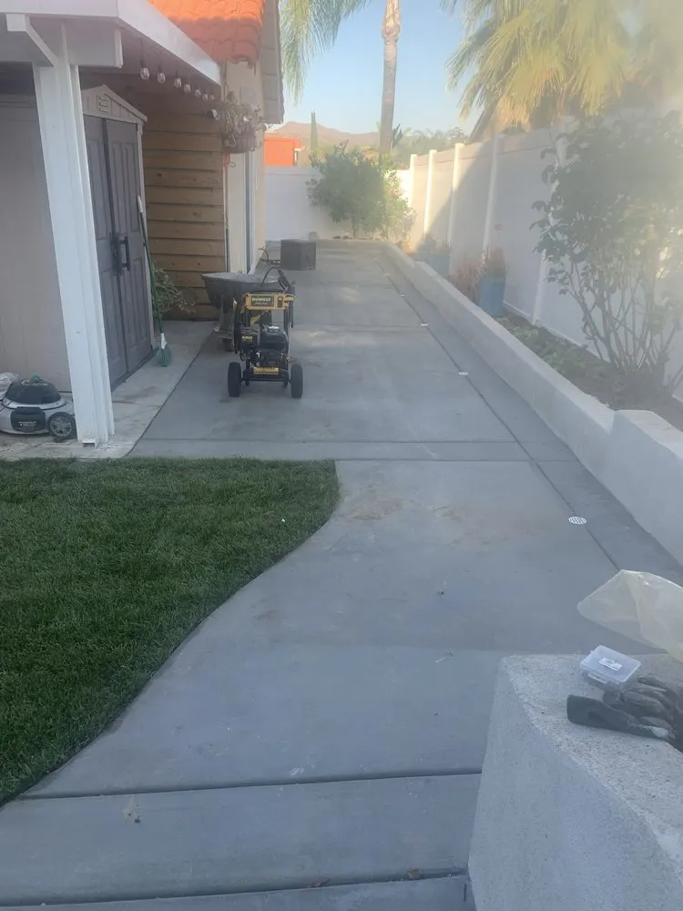 Expert garden landscaping in Moreno Valley, CA by Funes Landscaping Services