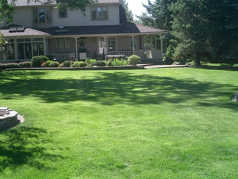 Reliable landscaping services experts serving Tonawanda, NY - Funk Lawn Care