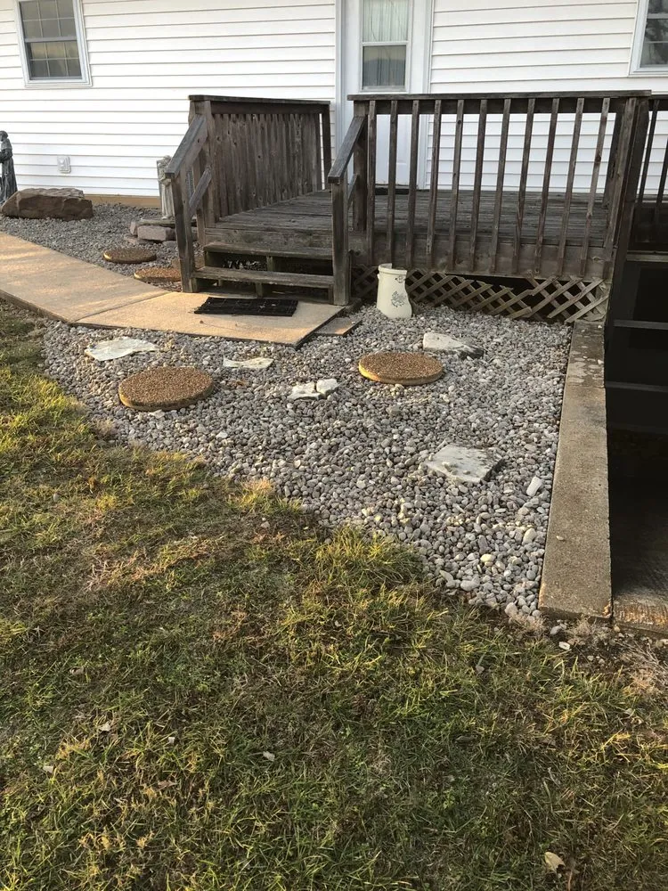 Top-rated landscape design in Linn, MO by Funnel Rock Farm