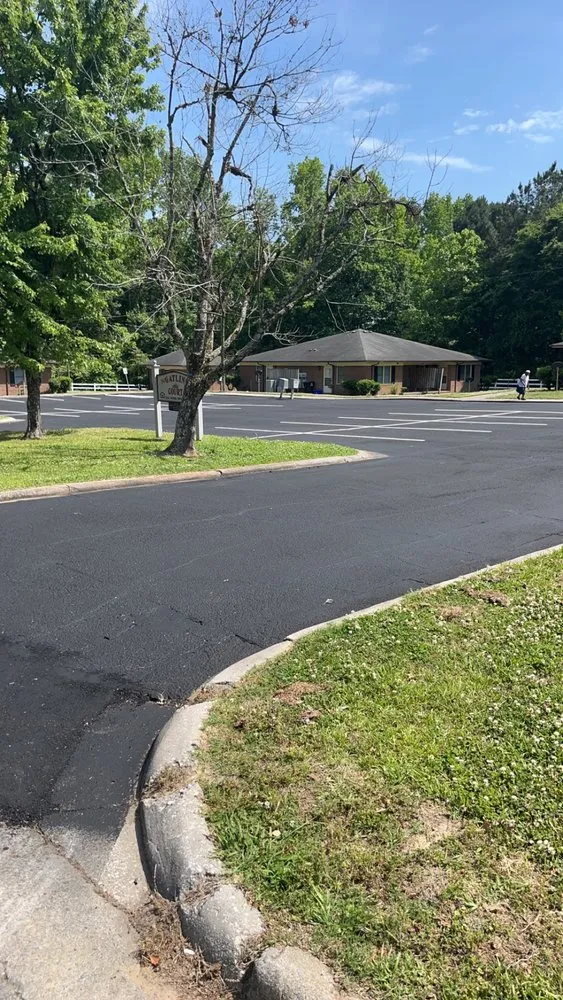 Custom lawn care service with custom design in Plymouth, NC by Furloughs Contracting