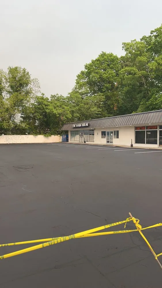 Professional lawn care service in Plymouth, NC - Furloughs Contracting