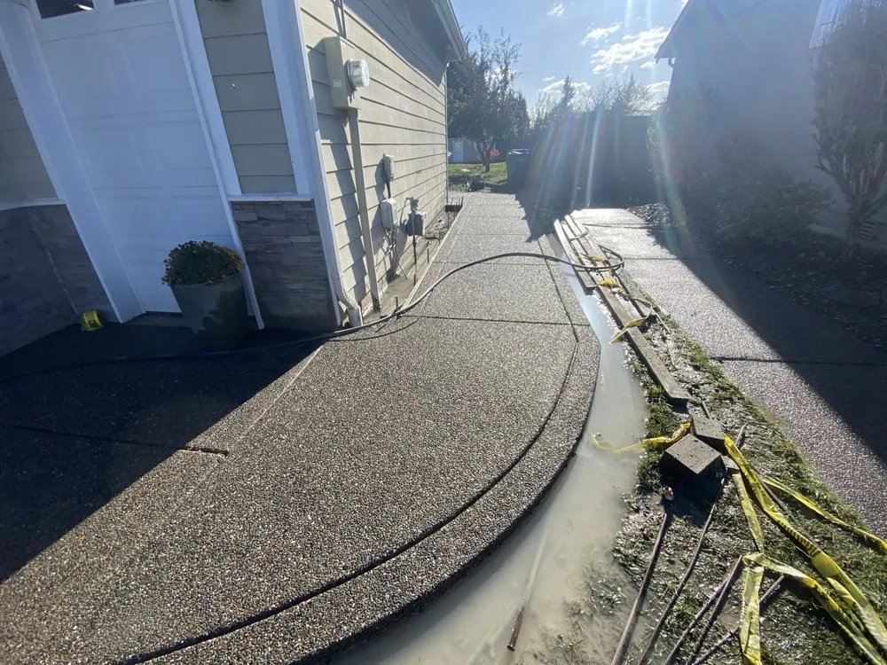 Reliable lawn care service experts serving Seattle, WA - Fusion Concrete