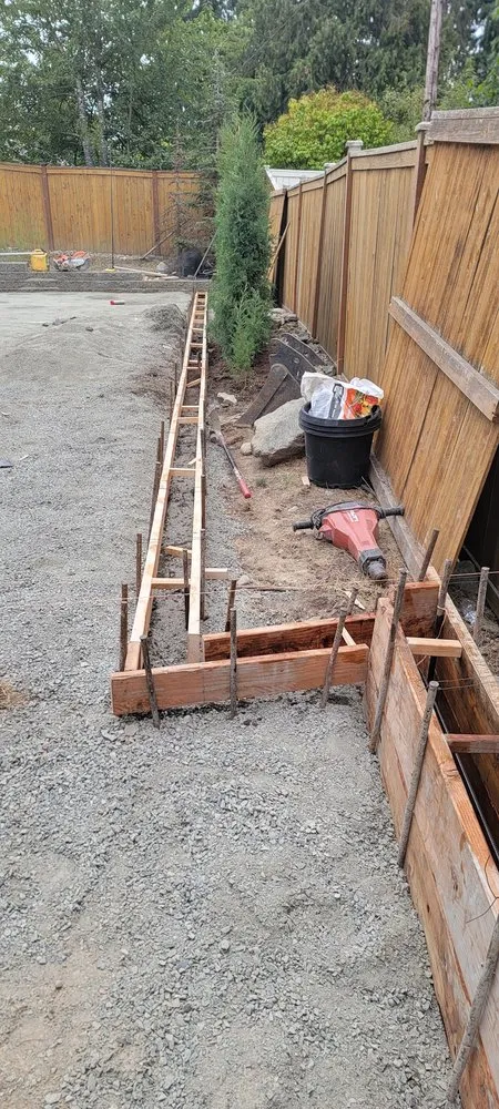 Affordable garden landscaping in Seattle, WA - Fusion Concrete