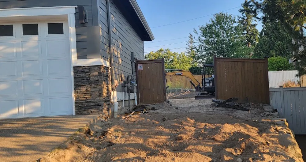 Professional outdoor landscaping for residential properties in Seattle, WA by Fusion Concrete