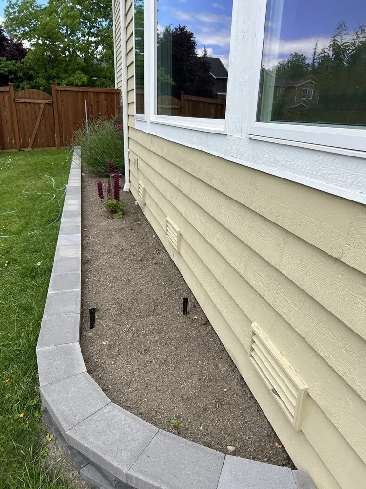 Professional landscape installation near you in Seattle, WA by Fusion Concrete