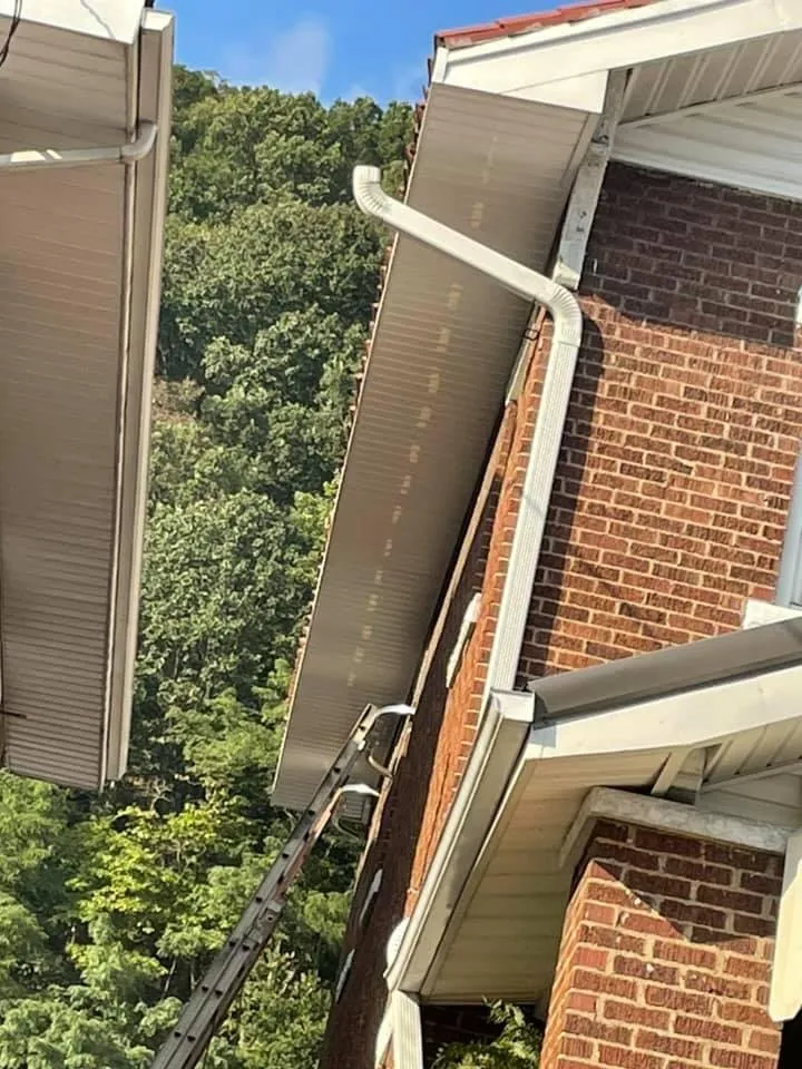 Affordable lawn care service in Saint Albans, WV - G & A Cremeans Handyman Services