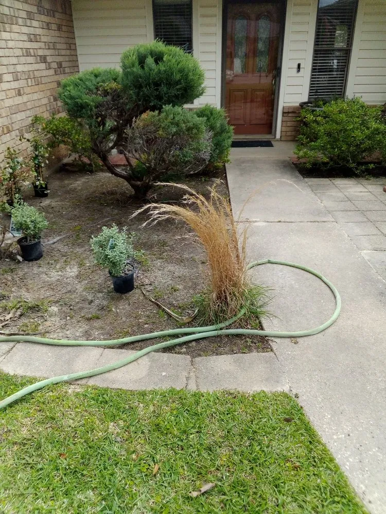 Top-rated yard cleanup service in Longview, TX - G & B Lawn Care And Landscaping