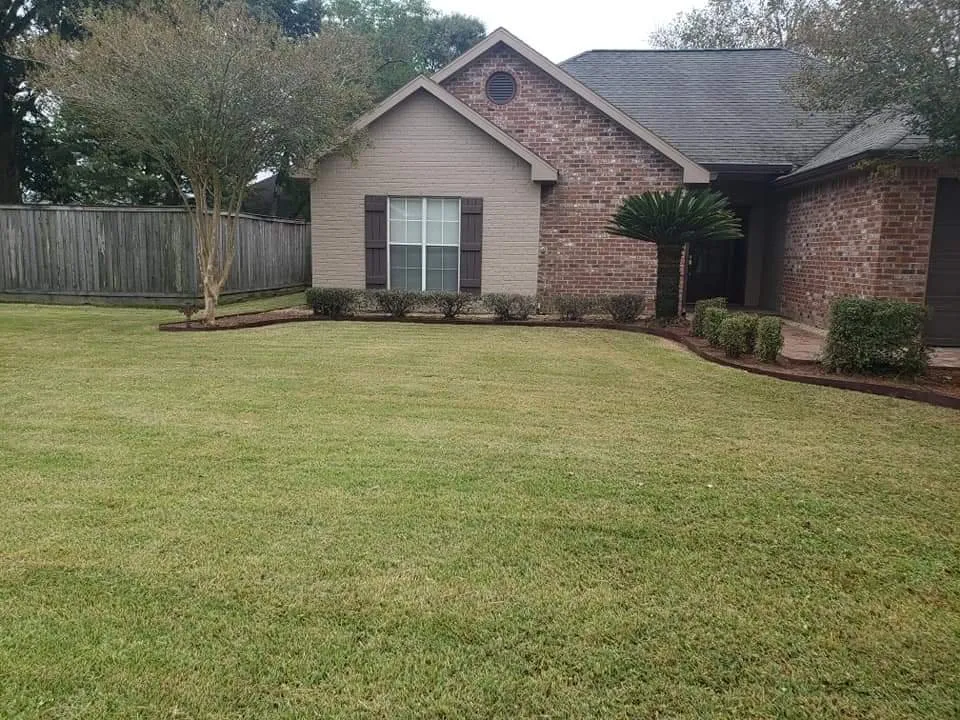 Trusted yard cleanup service near you across Scott, LA - G & C Lawn & Landscaping