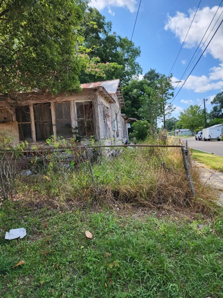 Professional landscape installation in Scott, LA by G & C Lawn & Landscaping